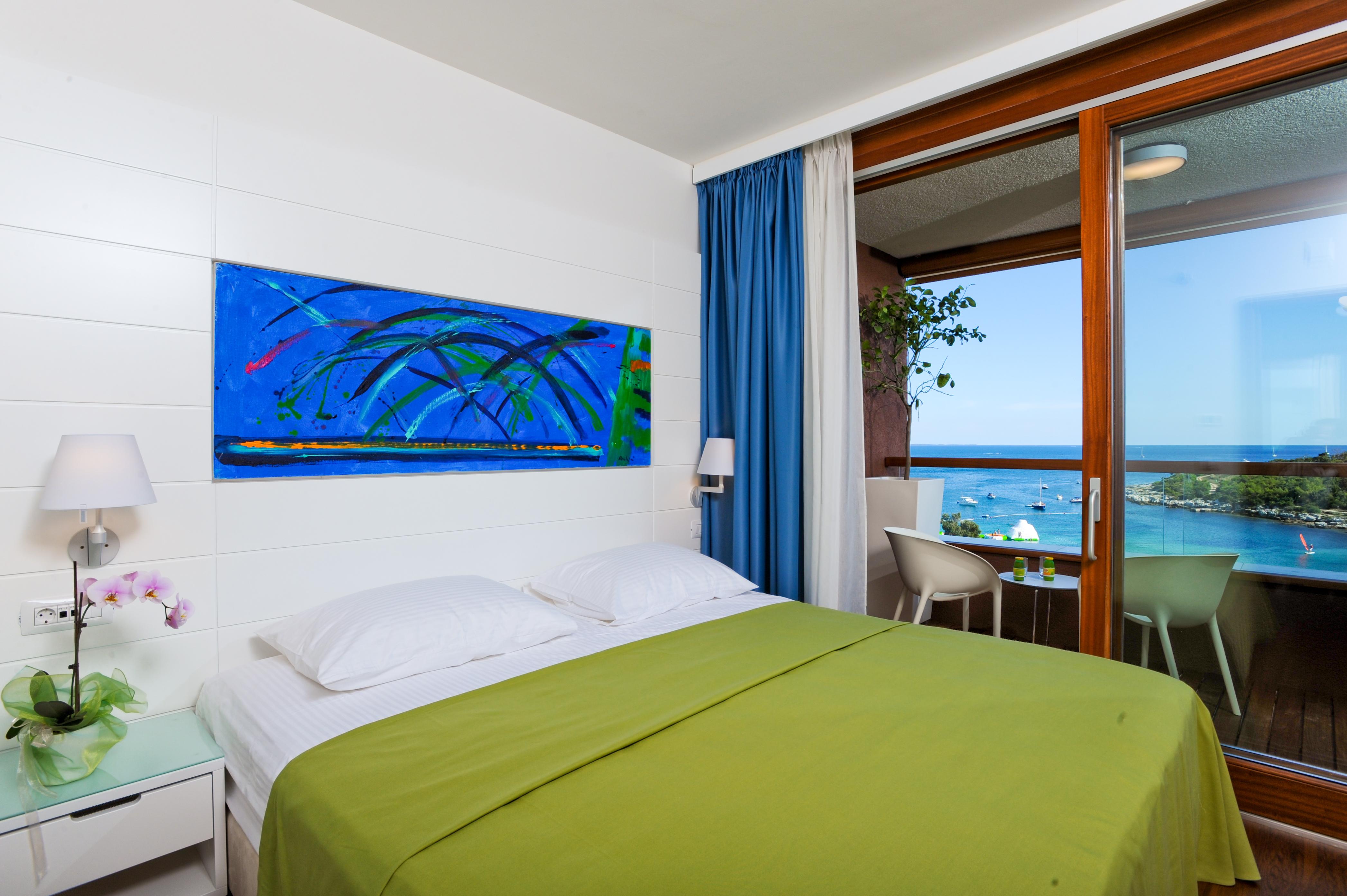 Maistra Select All Suite Island Hotel Istra 로비니 외부 사진